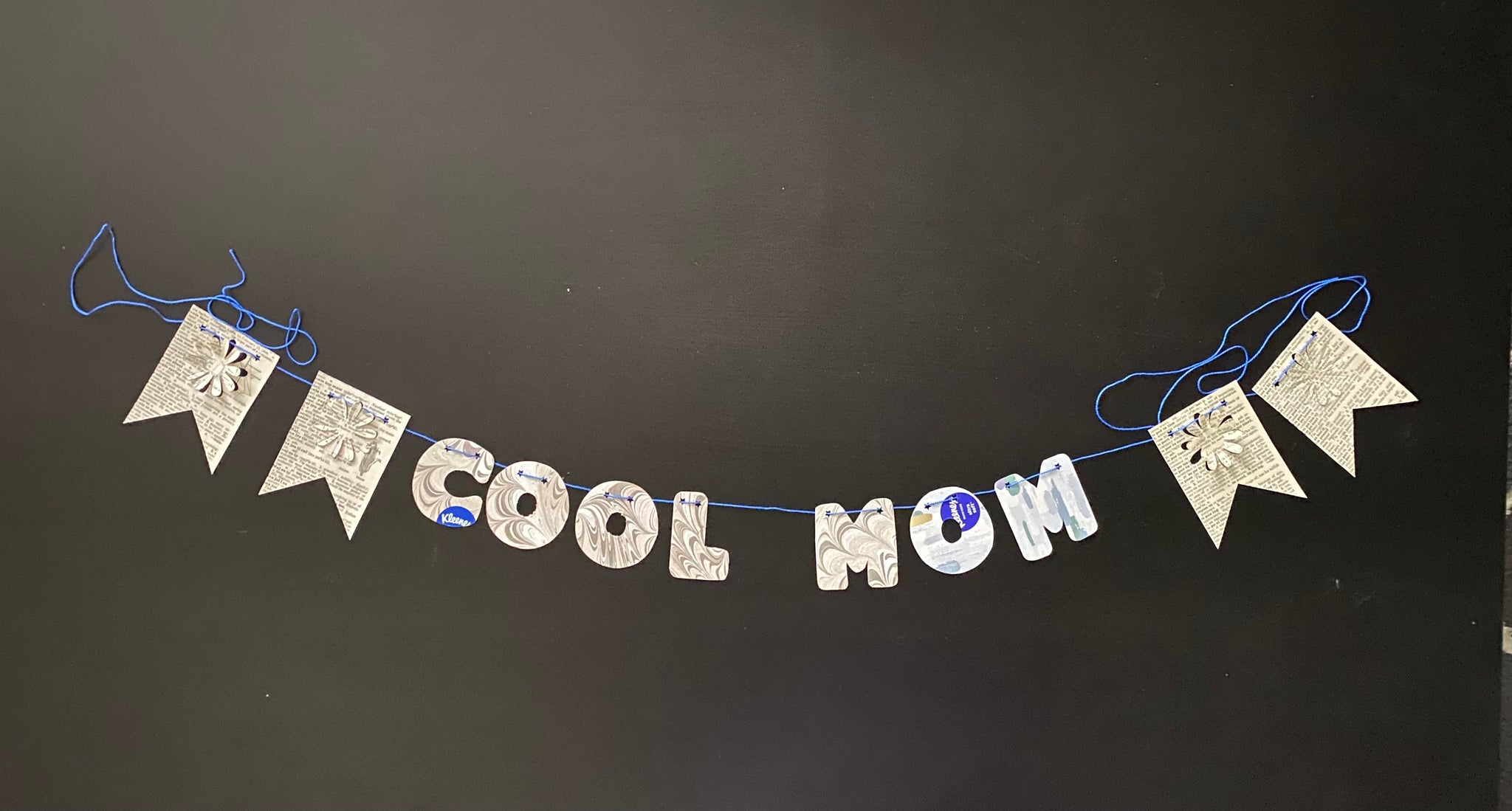 Cool mom banner with flowers